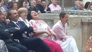La educación concertada lleva a los tribunales la prohibición de los móviles en sus centros