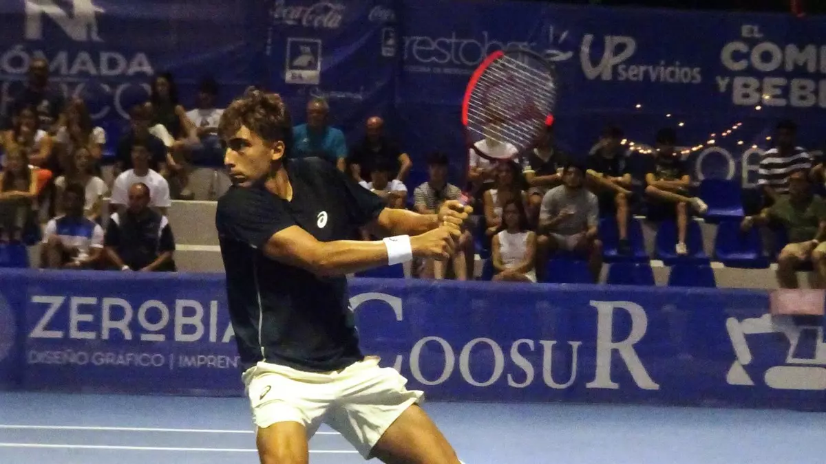 Dani Mérida derrota a Rafa Jodar en el duelo de octavos entre españoles de Pozoblanco
